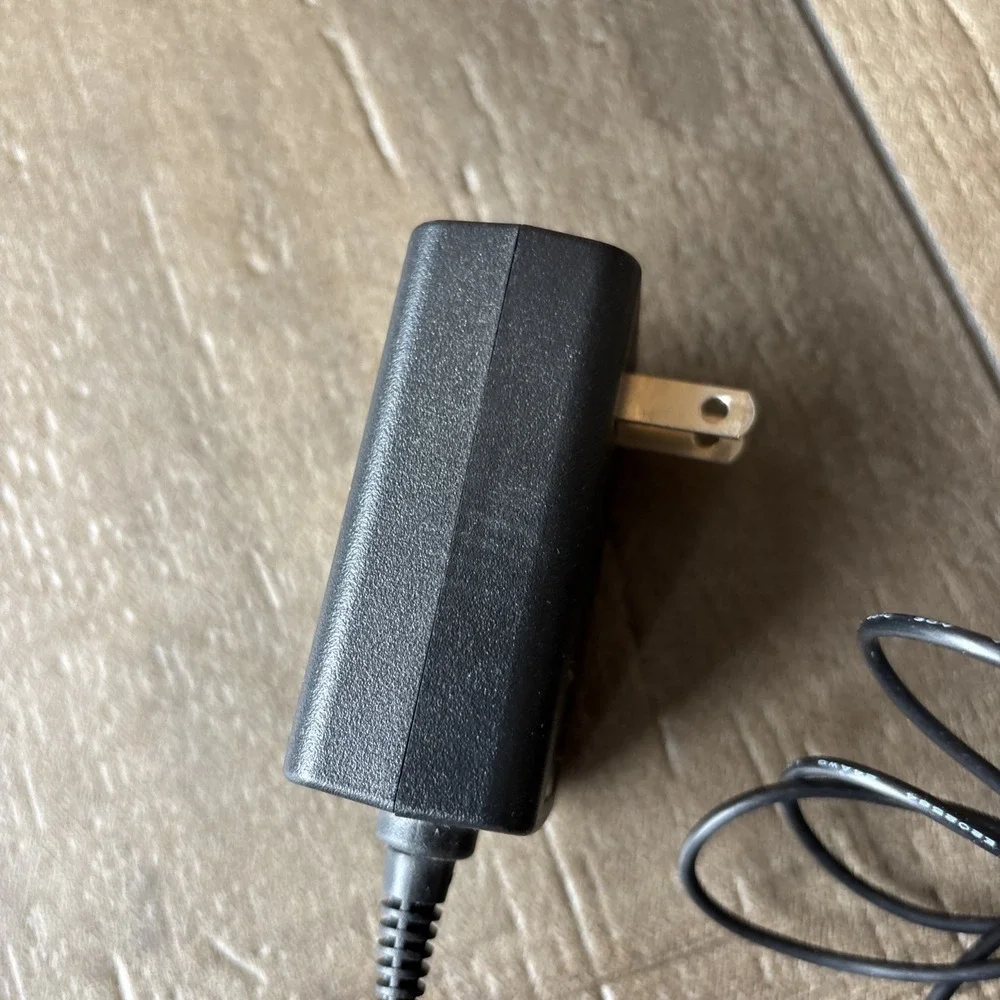 Genuine Sony AC-M1210UC AC Power Adapter for Blue-ray Player 12V 1A BDP-S3700